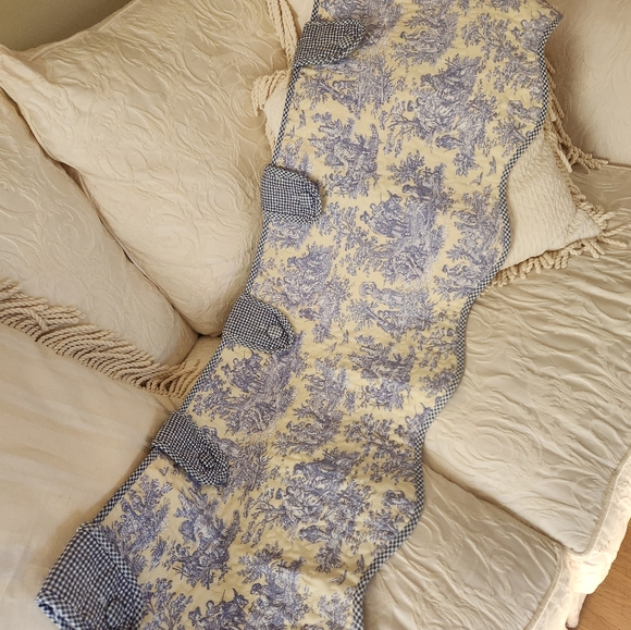 Kitchen Window Valance - Picture 1 of 3